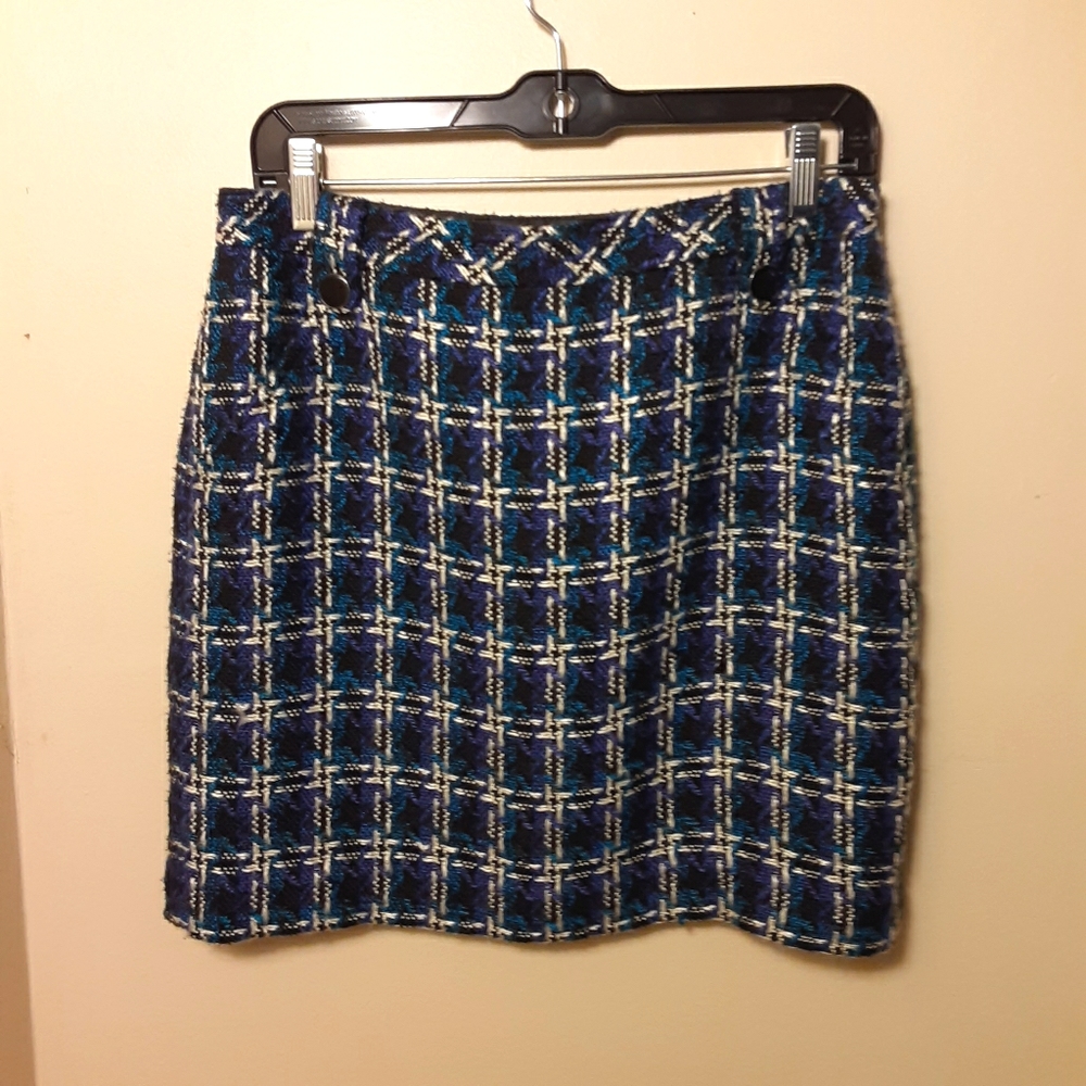🌻3/$20 Loft plaid tweed knee length skirt 6 petite.